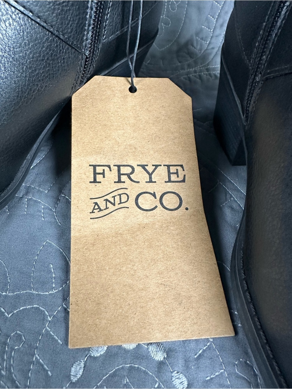 Frye and Co. Women’s Black Bellame Stacked Heel Booties NWT Size 7.5 - Picture 8 of 9